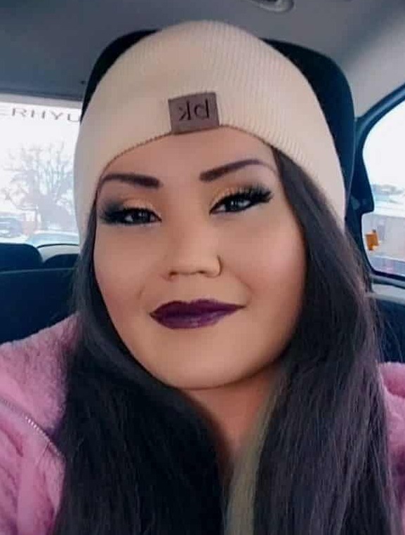 Melanie "Minnie"  Myo